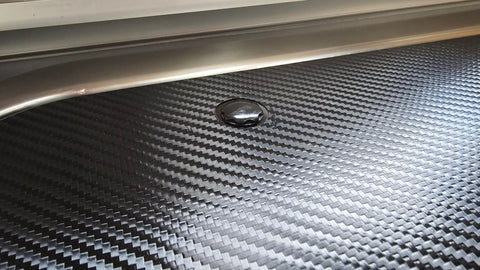 Dekorfolie Carbon für Glasabdeckung der Küche bei Hymer ML-T Exsis Modern Comfort WOLFWAX